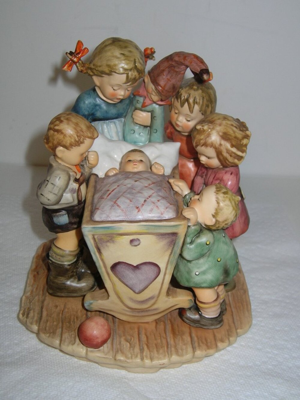 Goebel Hummel Figurine "ROCK-A-BYE" Hum 574 CENTURY COLLECTION TMK7 Germany NICE